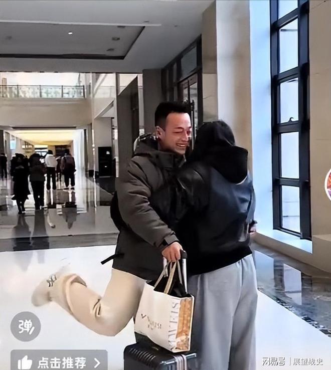 态：王明指责施佳佳赵师黑态度大变！麻将胡了电子游戏江浙沪健美圈最新动(图4)