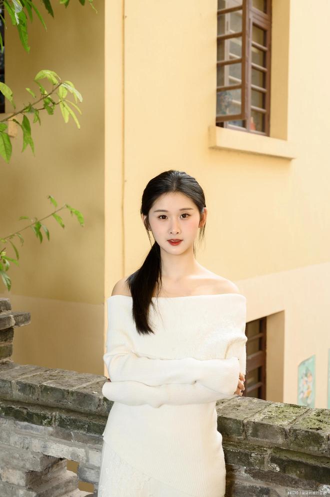 游4天3晚旅游费用+亲身体验全解析PG电子麻将胡了2试玩去重庆跟团旅(图1)