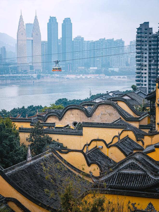 日跟团行程全公开天生三桥+磁器口任玩麻将